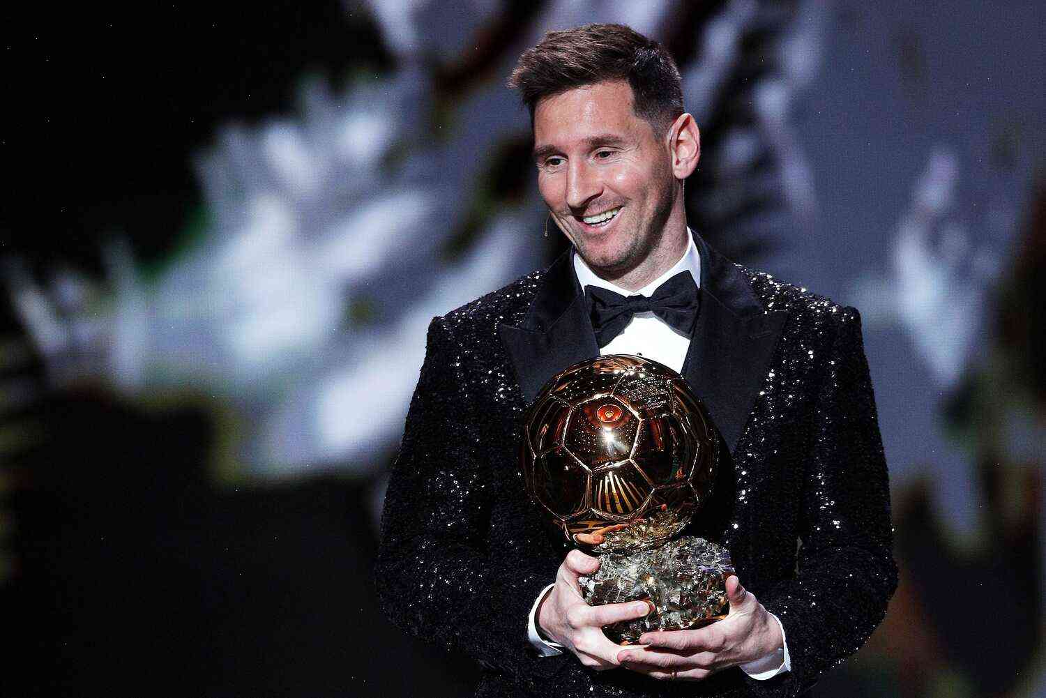 Symbolet Lionel Messi Named 2018 Ballon Dor Champion At Barcelona Ceremony 0380