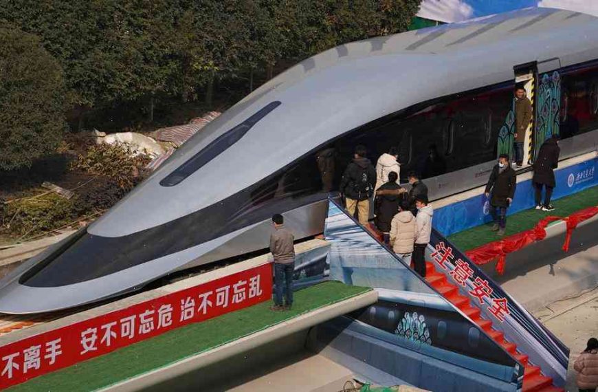 What America can learn from China’s latest high-speed train